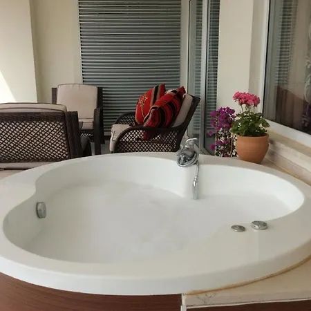 Apartament Babylon 66 An Outstanding Ticks Every Box
